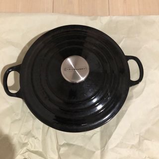 ルクルーゼ(LE CREUSET)のルクルーゼ　ココットロンド　両手鍋　ホーロー　20cm　シャイニーブラック(鍋/フライパン)