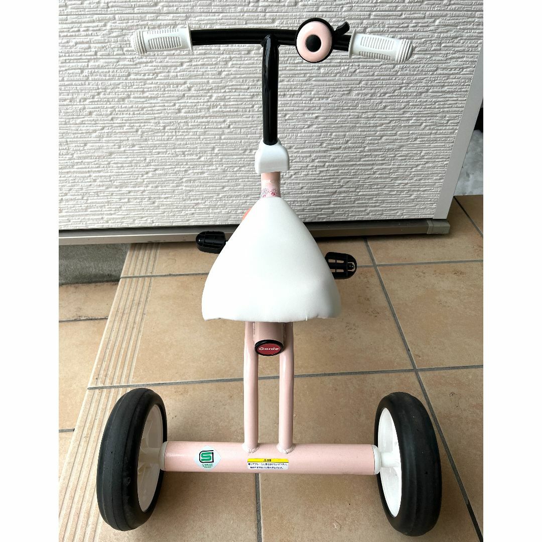 M&M(エムアンドエム)のコーデ トライク ピンク 三輪車 Corde Trike S エムアンドエム キッズ/ベビー/マタニティの外出/移動用品(三輪車)の商品写真