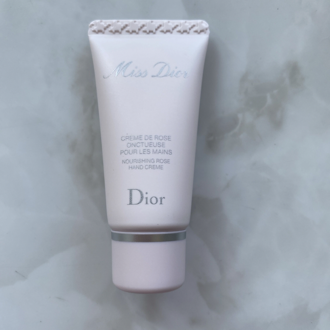 Dior(ディオール)の専用　ミスディオール　ハンドクリーム　ミニサイズ コスメ/美容のボディケア(ハンドクリーム)の商品写真