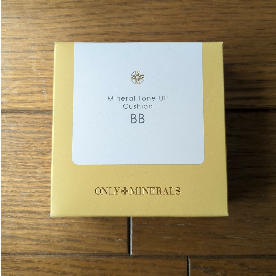 ONLY MINERALS (オンリーミネラル)のオンリーミネラル ミネラルトーンアップクッションBB(11g) コスメ/美容のベースメイク/化粧品(ファンデーション)の商品写真