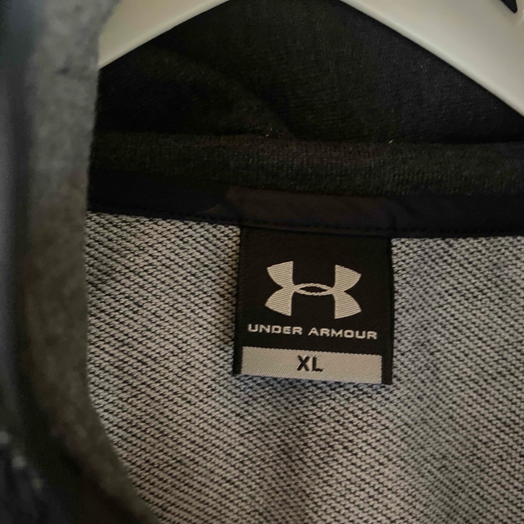 UNDER ARMOUR(アンダーアーマー)のアンダーアーマー　パーカースエット メンズのトップス(スウェット)の商品写真