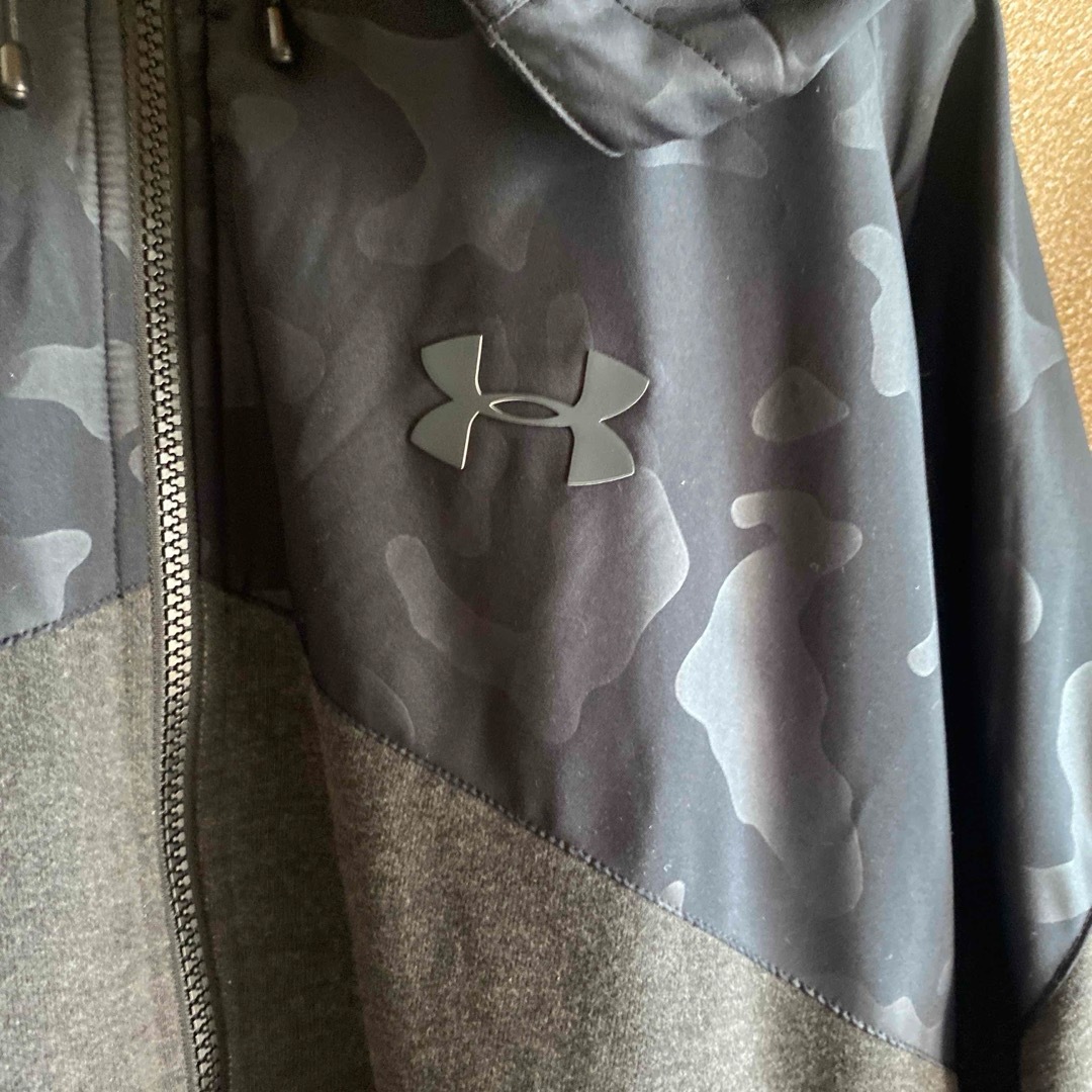 UNDER ARMOUR(アンダーアーマー)のアンダーアーマー　パーカースエット メンズのトップス(スウェット)の商品写真