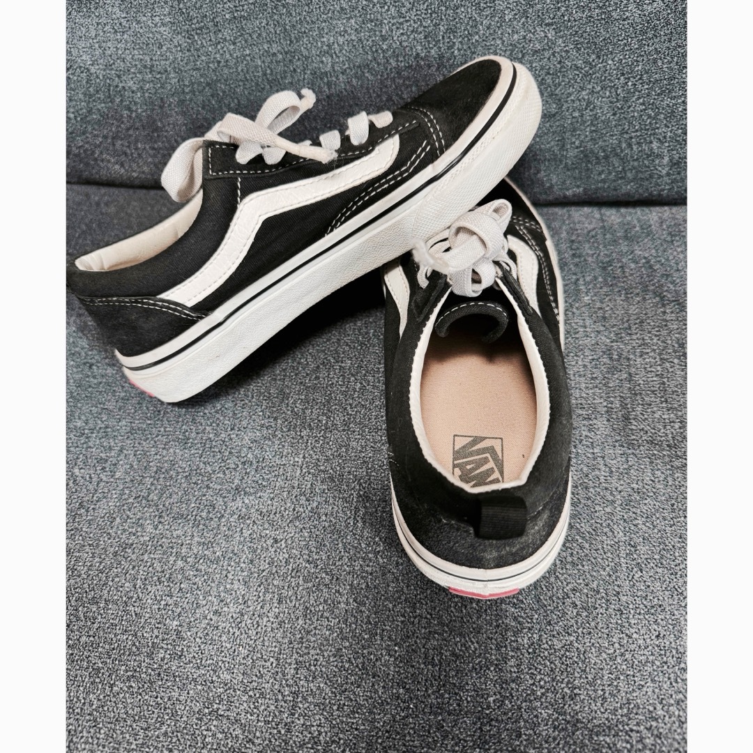 VANS(ヴァンズ)の大人気VANS ヴァンズ 22cm 定番 キッズ/ベビー/マタニティのキッズ靴/シューズ(15cm~)(スニーカー)の商品写真