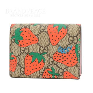 グッチ(Gucci)のグッチ GGスプリーム ストロベリープリント 二つ折り財布 ミニウォレット べー(財布)