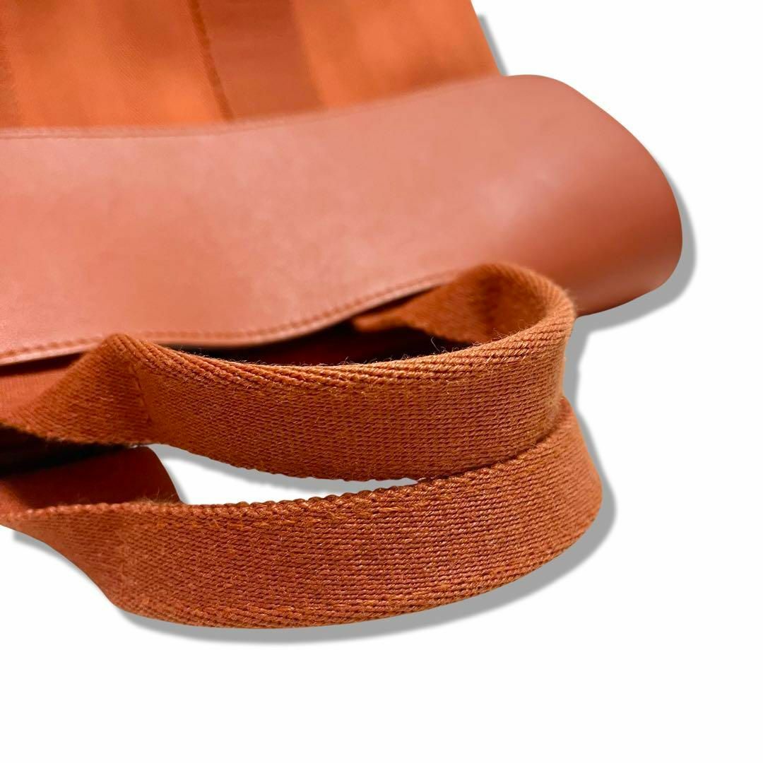 Hermes(エルメス)の一点物　正規品　エルメス　ヴァルパライソ　PM ハンドバッグ　オレンジ　送料無料 レディースのバッグ(ハンドバッグ)の商品写真