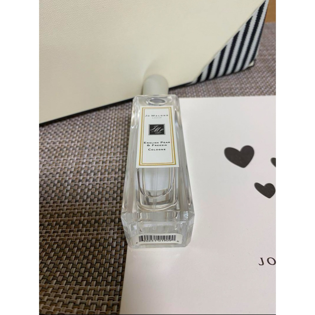 Jo Malone(ジョーマローン)のJoMALONE  イングリッシュ ペアー&フリージア　香水　ジョマローン　正規 コスメ/美容の香水(ユニセックス)の商品写真