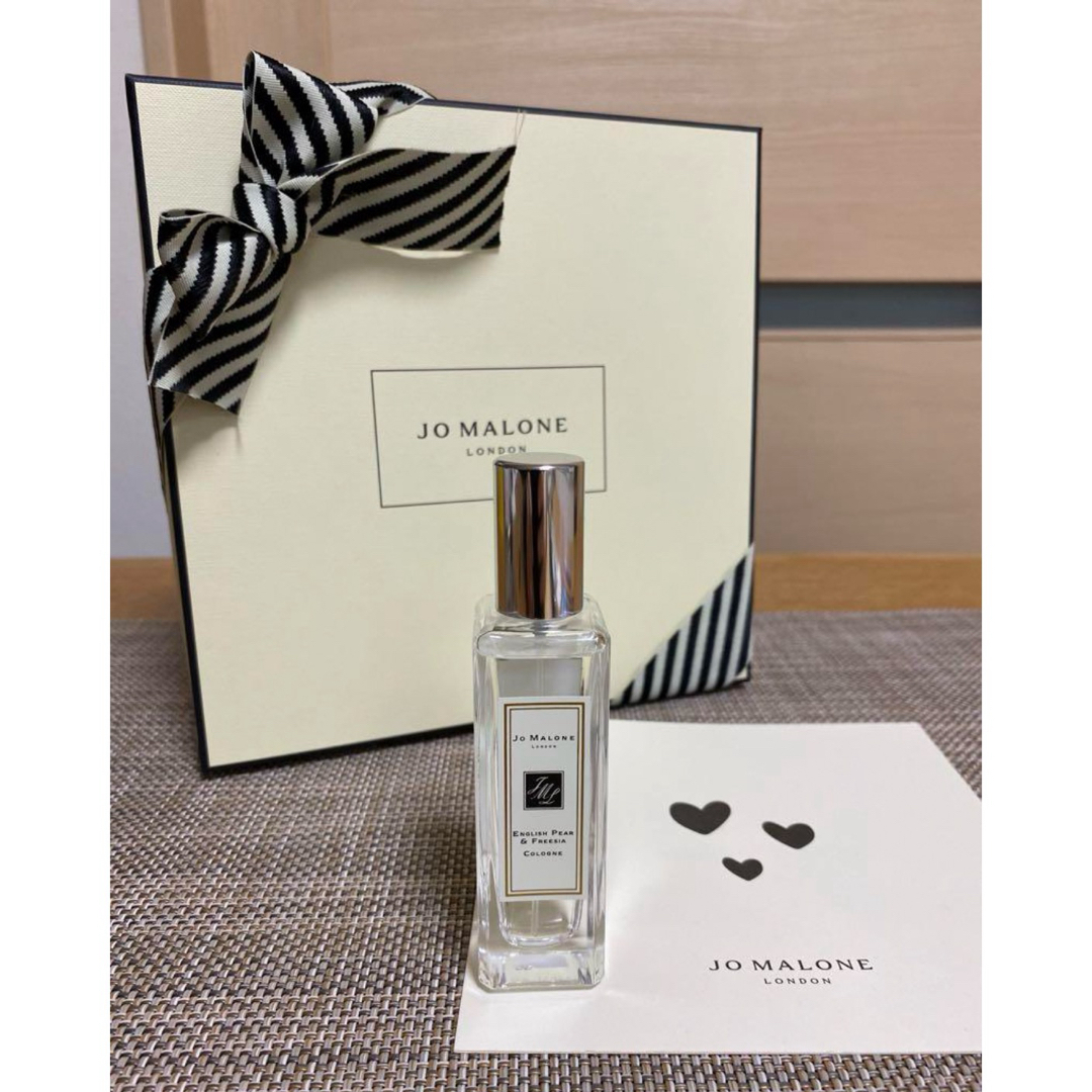 Jo Malone(ジョーマローン)のJoMALONE  イングリッシュ ペアー&フリージア　香水　ジョマローン　正規 コスメ/美容の香水(ユニセックス)の商品写真