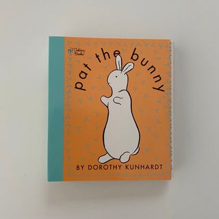 キャラメルベビー&チャイルド(Caramel baby&child )のpatthebunny ぱたぱたバニー　しかけ絵本　絵本　英語絵本　知育絵本(絵本/児童書)