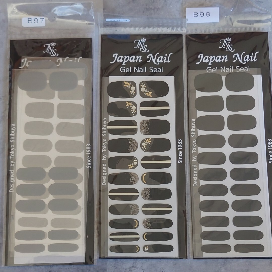 ✤新品未使用あります✤ ジャパンネイル ネイルシール LEDライト セット コスメ/美容のネイル(ネイル用品)の商品写真