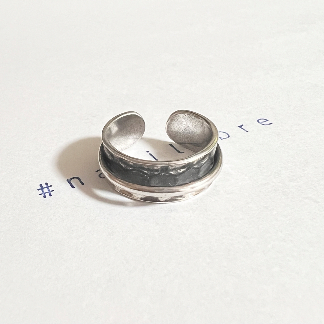 シルバーリング 925 銀 マットシルバー 凸凹 ジオメトリック 韓国 指輪 メンズのアクセサリー(リング(指輪))の商品写真