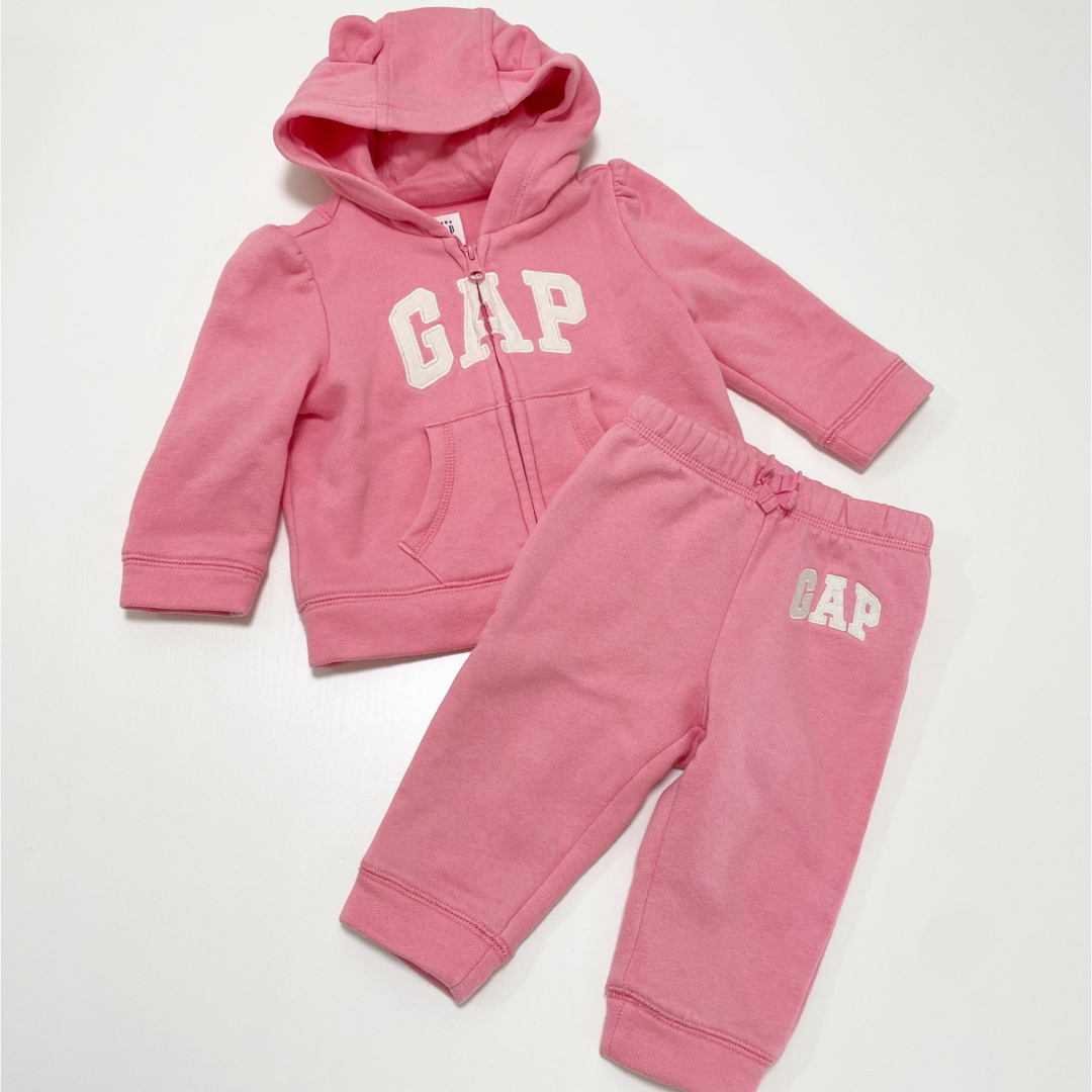 babyGAP(ベビーギャップ)の【値下げ】baby GAPセットアップ 女の子服 ピンク ベビー服 キッズ/ベビー/マタニティのベビー服(~85cm)(カーディガン/ボレロ)の商品写真