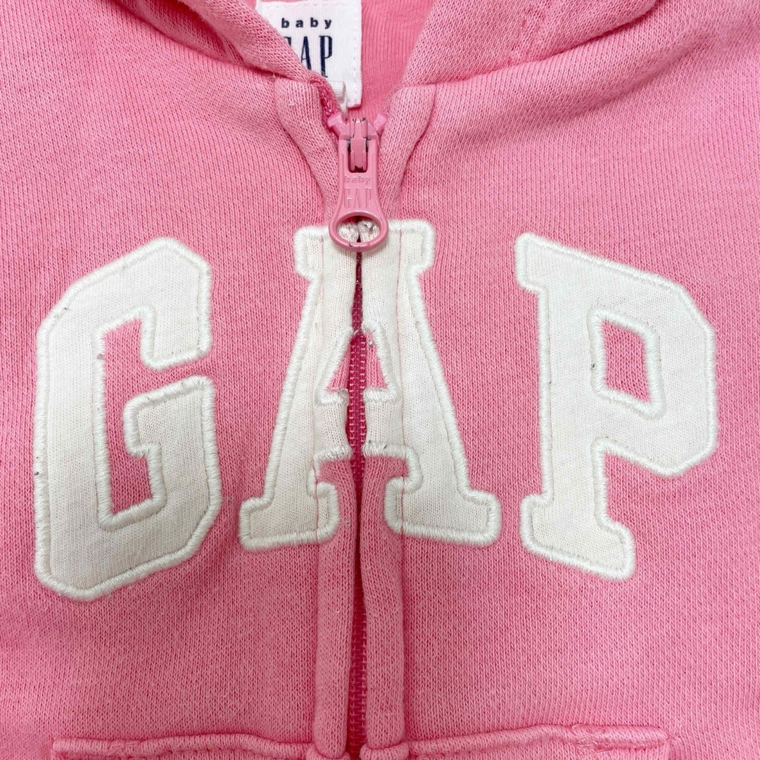 babyGAP(ベビーギャップ)の【値下げ】baby GAPセットアップ 女の子服 ピンク ベビー服 キッズ/ベビー/マタニティのベビー服(~85cm)(カーディガン/ボレロ)の商品写真