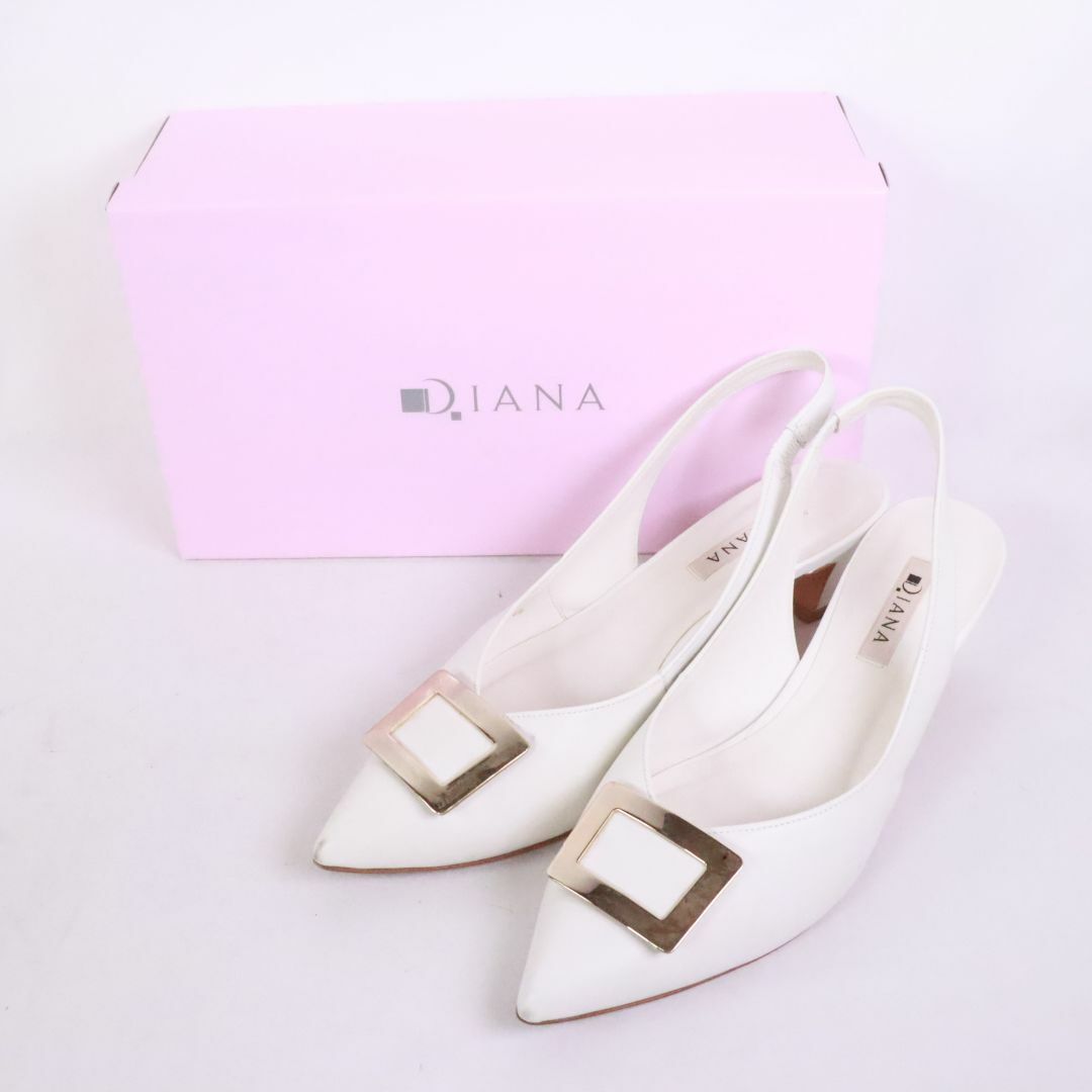 DIANA(ダイアナ)のDIANA　ダイアナ　バックストラップパンプス　白　24.5 レディースの靴/シューズ(ハイヒール/パンプス)の商品写真