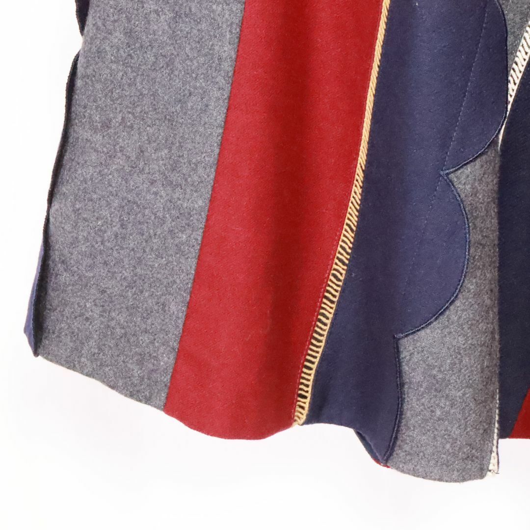 Chesty(チェスティ)のChesty　チェスティ　デザイン　スカート　グレー　ネイビー　レッド　XS レディースのスカート(ひざ丈スカート)の商品写真