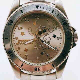 #235 リロアンドスティッチ ディズニー 腕時計 2針 銀色文字盤 シルバー色(腕時計)