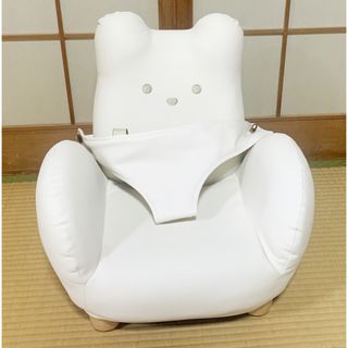 ピーターズテーブル・チェア JOHANNES HANSEN社製 デッドストックの ピーターズテーブル・チェア JOHANNES HANSEN社製 デッドストックの