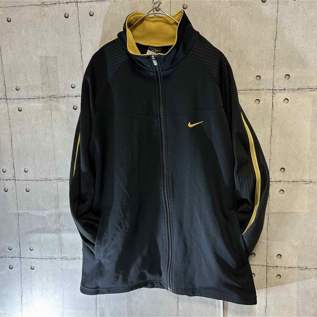 NIKE(ナイキ)のNIKEナイキ　レディース　トラックジャケットLサイドライン　ジャージ レディースのジャケット/アウター(その他)の商品写真