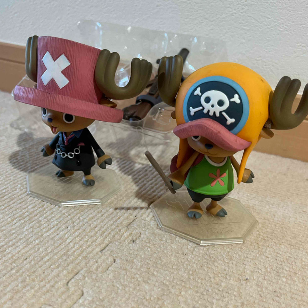 ONE PIECE(ワンピース)のワンピース ストロングワールド フィギュア POP チョッパー ２体セット ハンドメイドのおもちゃ(フィギュア)の商品写真