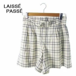 レッセパッセ(LAISSE PASSE)のレッセパッセ パンツ ショート チェック 38 白 210726YH6A(ショートパンツ)