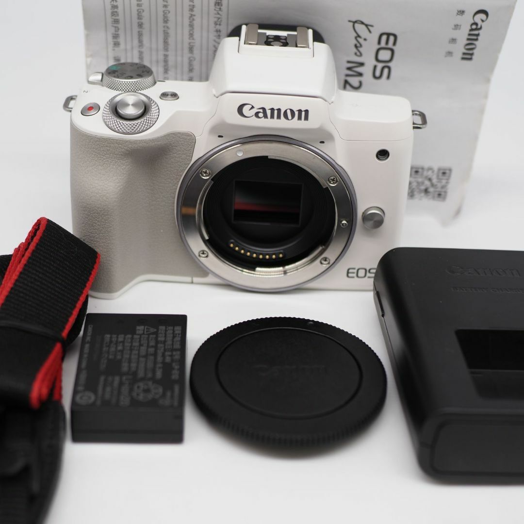 Canon(キヤノン)の■6000ショット以下■ CANON EOS Kiss M2 スマホ/家電/カメラのカメラ(ミラーレス一眼)の商品写真