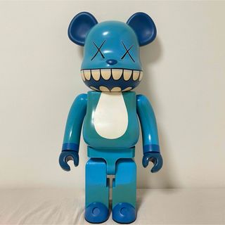 メディコムトイ(MEDICOM TOY)のベアブリック KAWS CHOMPERS a-nation 1000% 箱有り(その他)