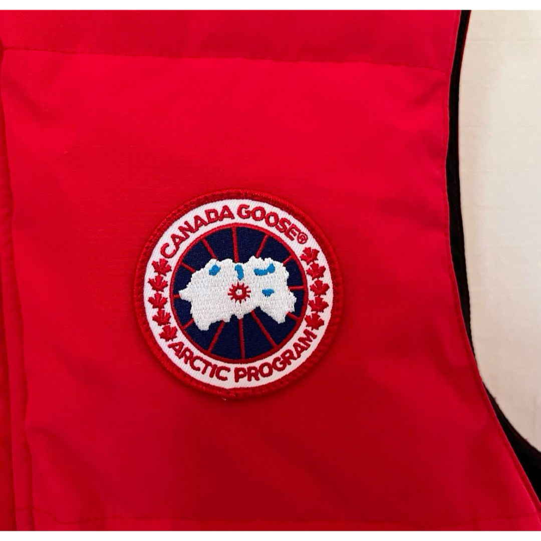 CANADA GOOSE(カナダグース)のCANADA GOOSE カナダグース Garson Vest M ☆未使用 メンズのジャケット/アウター(ダウンベスト)の商品写真