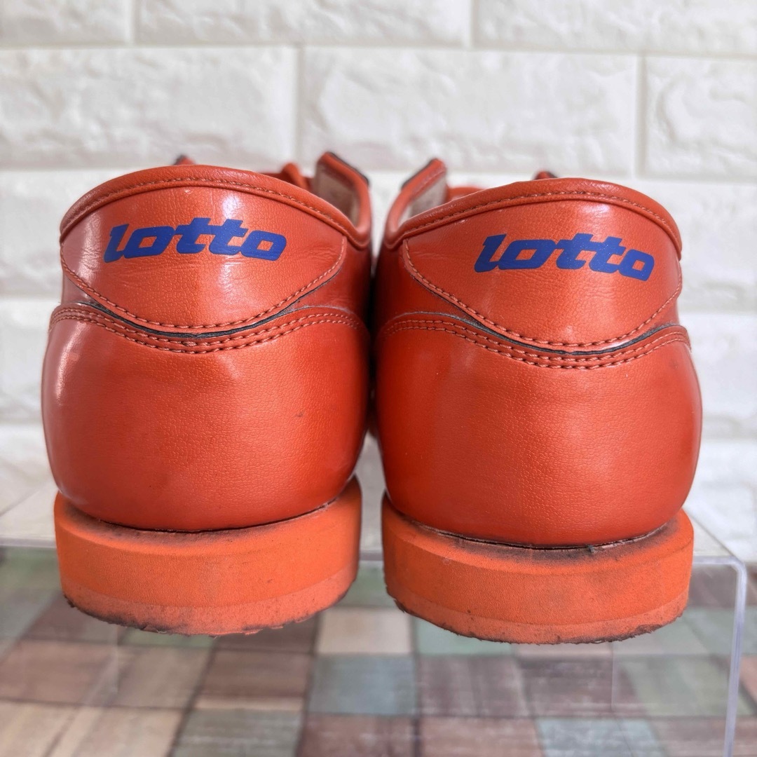 lotto(ロット)のlotto ロット オレンジ　シューズ トレーニング スポーツ/アウトドアのサッカー/フットサル(シューズ)の商品写真