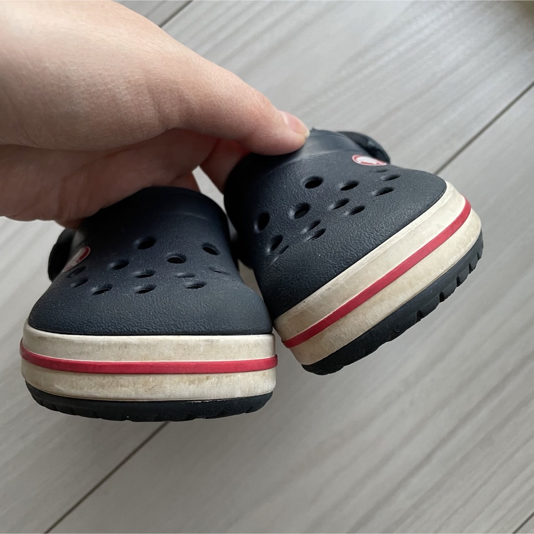 crocs(クロックス)のクロックス　ネイビー　C5 12cm キッズ/ベビー/マタニティのベビー靴/シューズ(~14cm)(サンダル)の商品写真