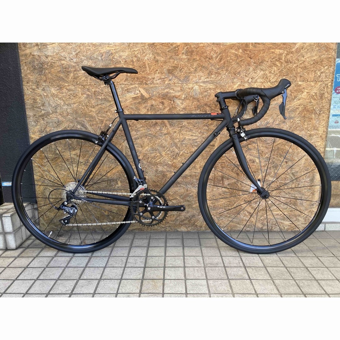 FUJI BIKES(フジバイクス)の未使用品 美車！FUJI BALLAD Ω フジ BLACKクロモリロードバイク スポーツ/アウトドアの自転車(自転車本体)の商品写真