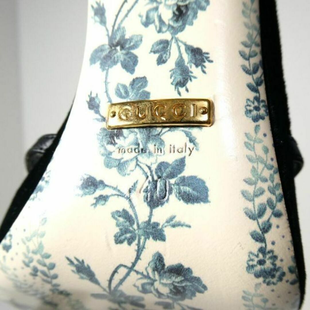 Gucci(グッチ)の美品 GUCCI ベロア タイガー ビジュー アンクルストラップ サンダル レディースの靴/シューズ(サンダル)の商品写真