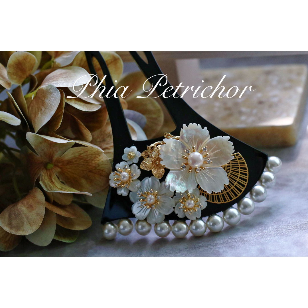 髪飾り 桜 かんざし バチ型 螺鈿 真珠母貝 パール W2401057簪 レディースの水着/浴衣(和装小物)の商品写真