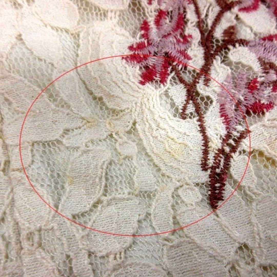 MERCURYDUO(マーキュリーデュオ)のマーキュリーデュオ スカート タイト ひざ丈 総柄 刺繍 F レディースのスカート(ひざ丈スカート)の商品写真