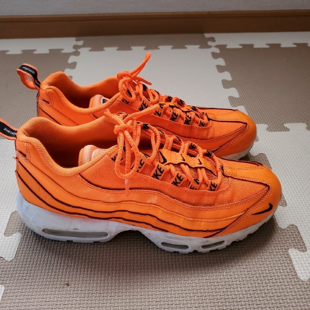 NIKE(ナイキ)のナイキ スニーカー ナイキ エアマックス95 OG オーバーブランディング トー メンズの靴/シューズ(スニーカー)の商品写真