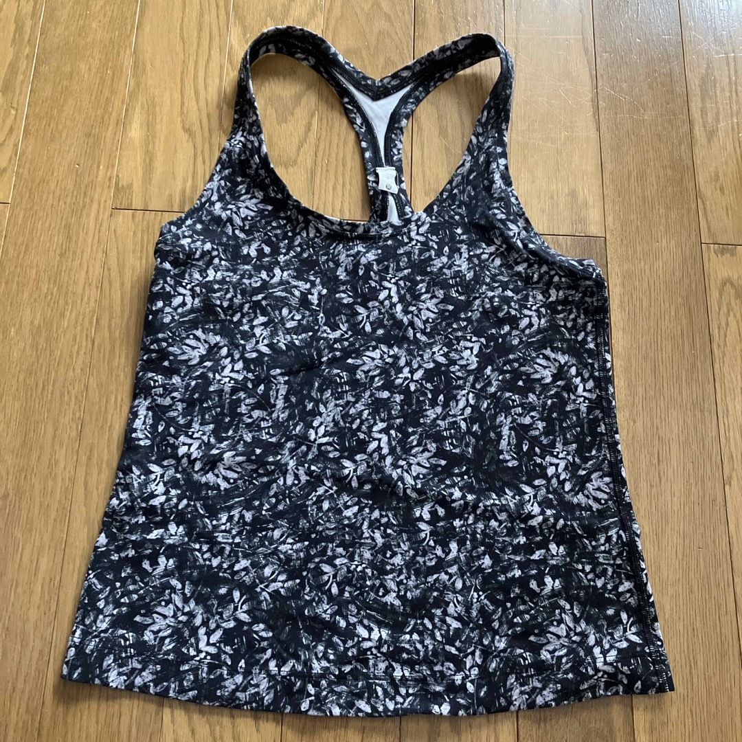 lululemon(ルルレモン)のルルレモン　Tタンク レディースのトップス(タンクトップ)の商品写真