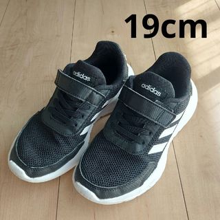 アディダス(adidas)の4月限定値下げ中!! adidas♡黒 スニーカー 19cm(スニーカー)