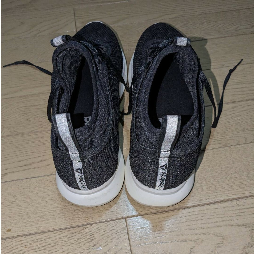 Reebok(リーボック)のリーボック トレーニングシューズ メンズの靴/シューズ(スニーカー)の商品写真