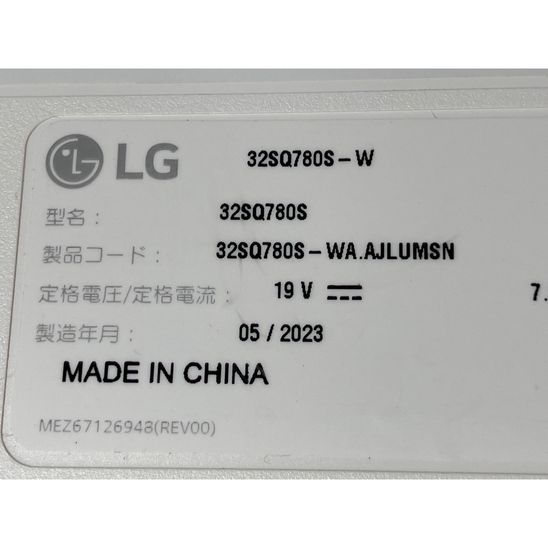 LG Electronics(エルジーエレクトロニクス)のLGエレクトロニクス 液晶ディスプレイ 31.5 型  32SQ780S-W スマホ/家電/カメラのPC/タブレット(ディスプレイ)の商品写真