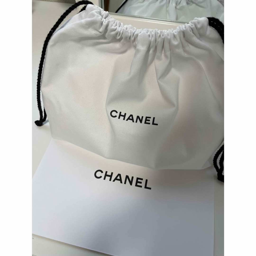 CHANEL(シャネル)のシャネル　ノベルティ　オリジナルポーチ　新品　非売品巾着ポーチ レディースのファッション小物(ポーチ)の商品写真