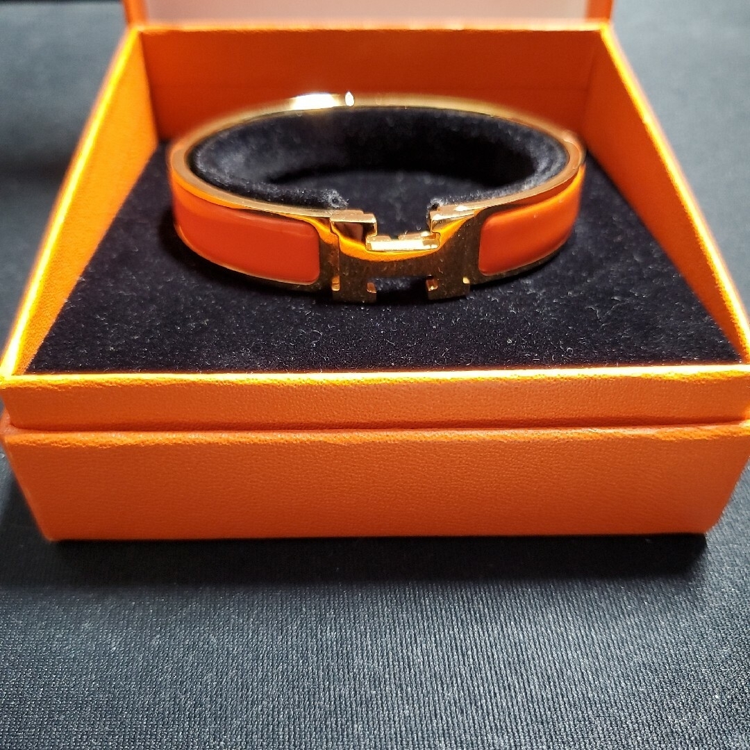 Hermes(エルメス)のHERMES エルメス H金具のブレスレット レディースのアクセサリー(ブレスレット/バングル)の商品写真