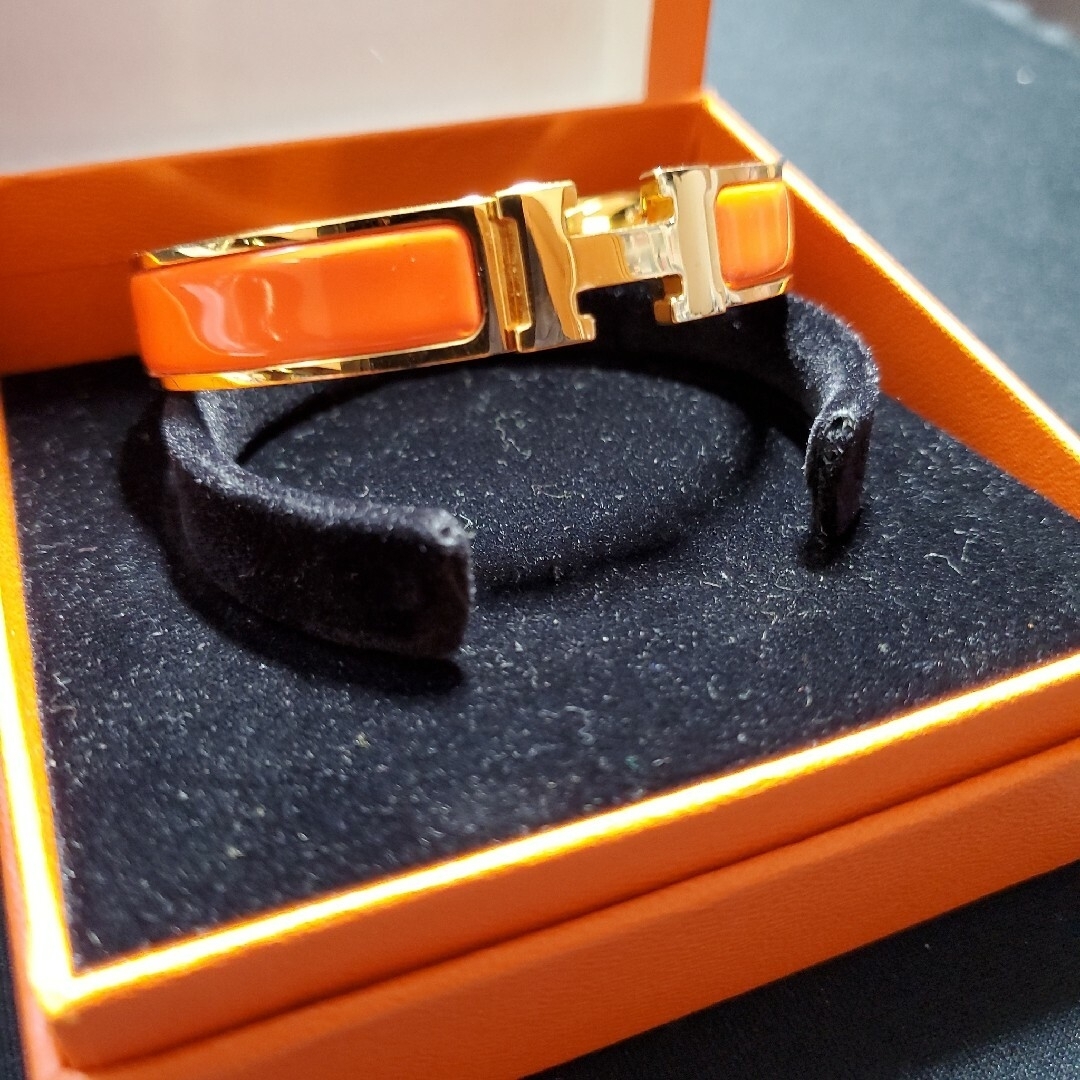 Hermes(エルメス)のHERMES エルメス H金具のブレスレット レディースのアクセサリー(ブレスレット/バングル)の商品写真