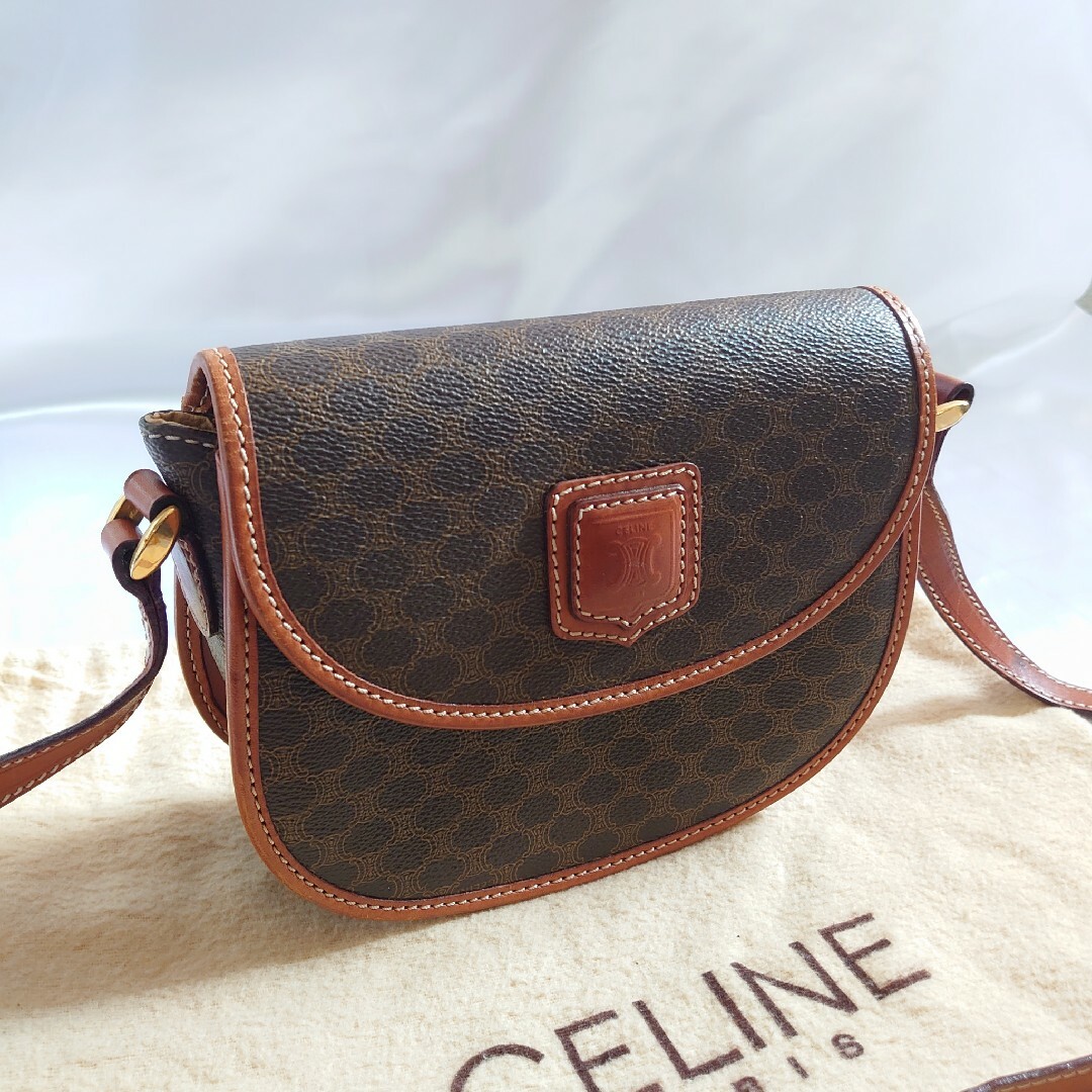 celine(セリーヌ)の極美品 CELINE マカダム柄 ショルダー サコッシュバッグ ポーチ レディースのファッション小物(ポーチ)の商品写真