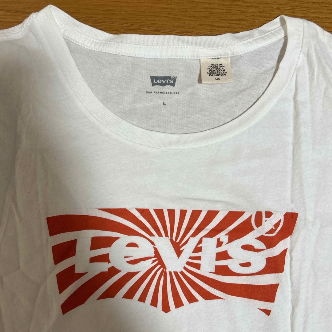 Levi's(リーバイス)のLevi's 半袖Tシャツ レディースのトップス(Tシャツ(半袖/袖なし))の商品写真