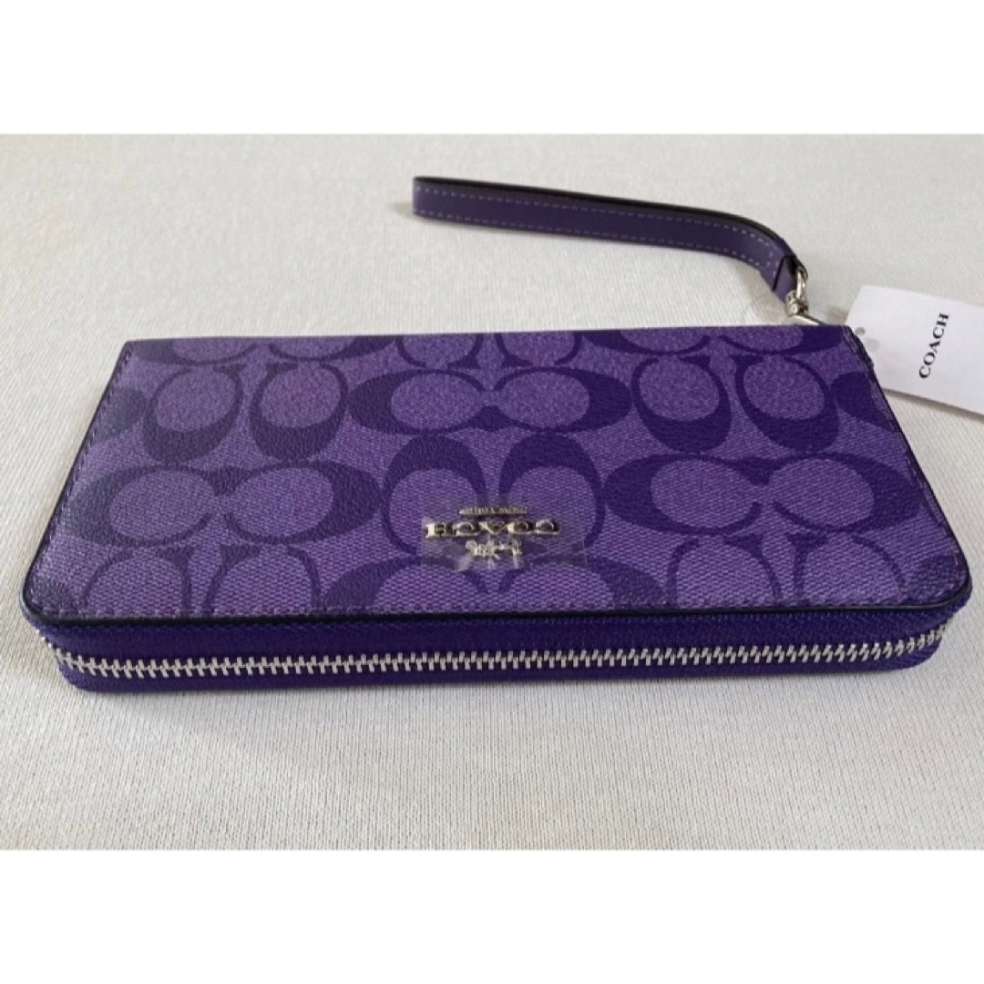 COACH(コーチ)の新品　COACH 長財布　シグネチャー　パープル　紫 レディースのファッション小物(財布)の商品写真
