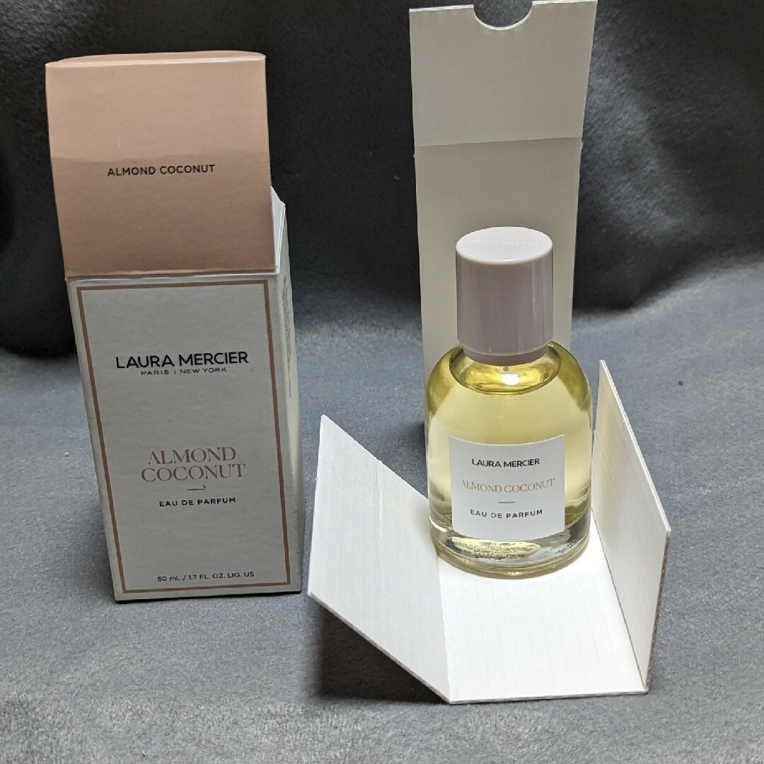 laura mercier(ローラメルシエ)の希少美品ローラメルシエオードパルファムアーモンドココナッツ50ml コスメ/美容の香水(香水(女性用))の商品写真