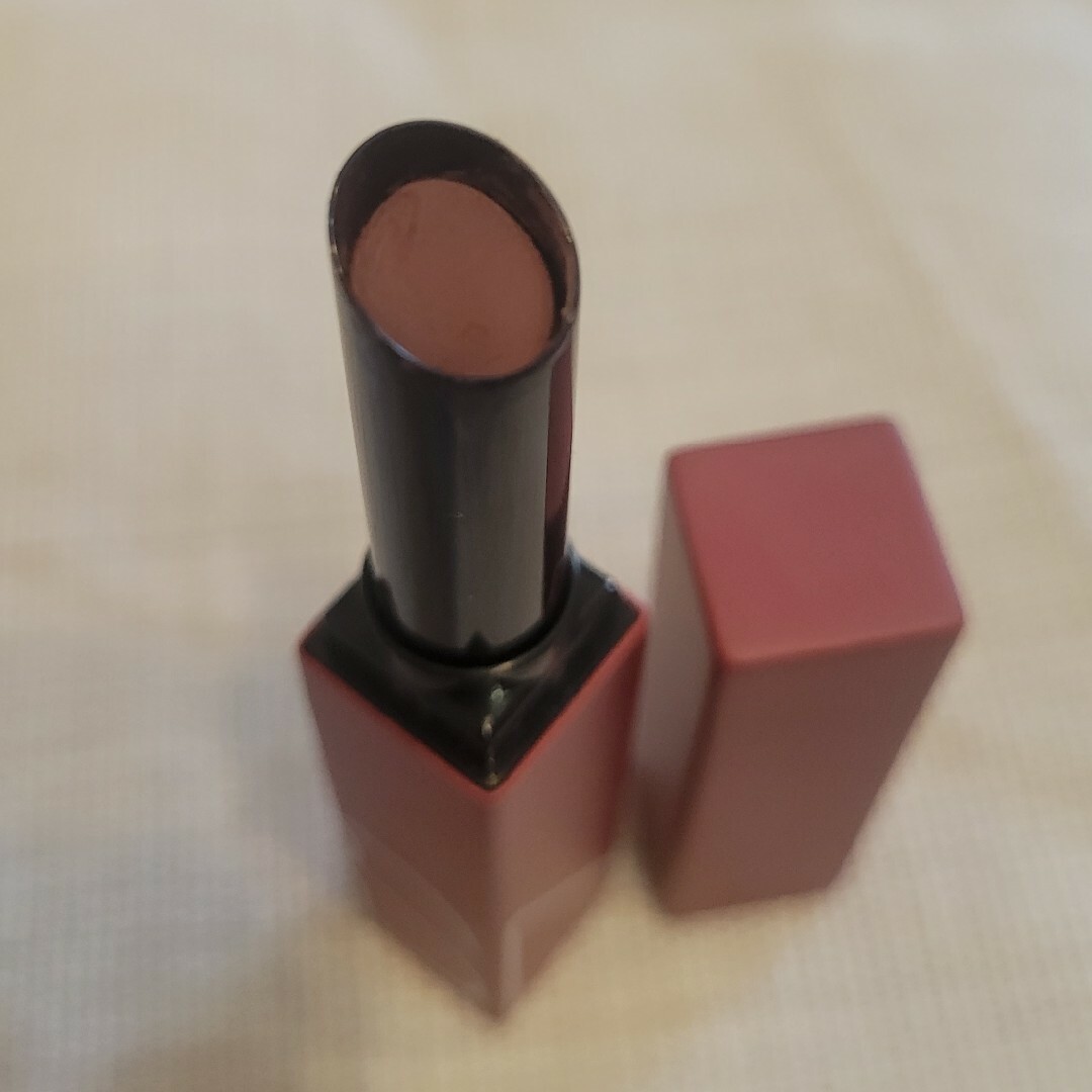 NARS(ナーズ)のNARS パワーマットリップスティック 115 コスメ/美容のベースメイク/化粧品(口紅)の商品写真