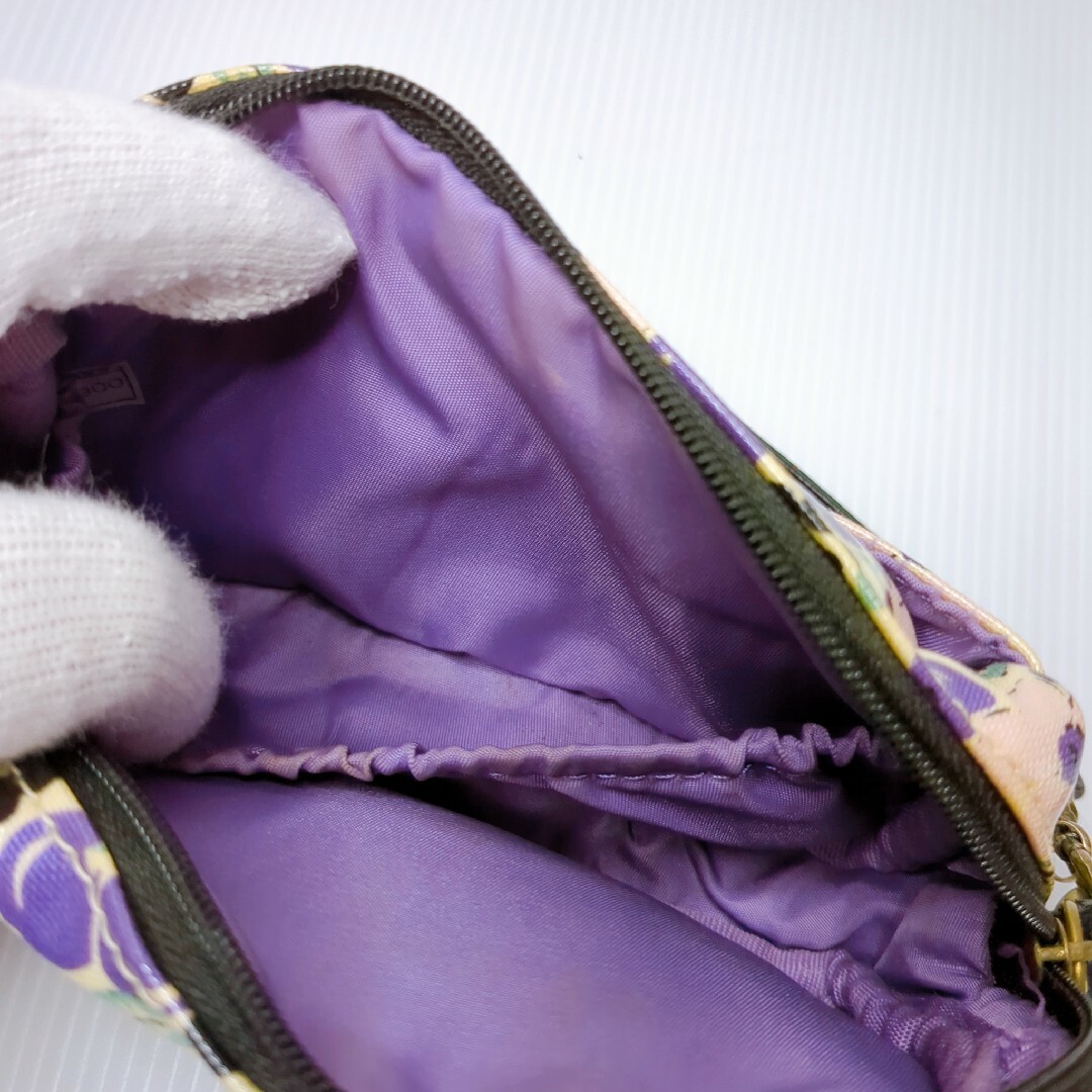 ANNA SUI(アナスイ)のANNA SUI アナスイ チェリー柄 PVC ミニバッグ マルチポーチ 持ち手 レディースのファッション小物(ポーチ)の商品写真