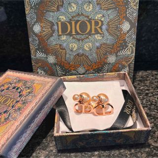 クリスチャンディオール(Christian Dior)の週末のみお値下げ！新品♡Christian Dior  ピアス　ピンクゴールド(ピアス)