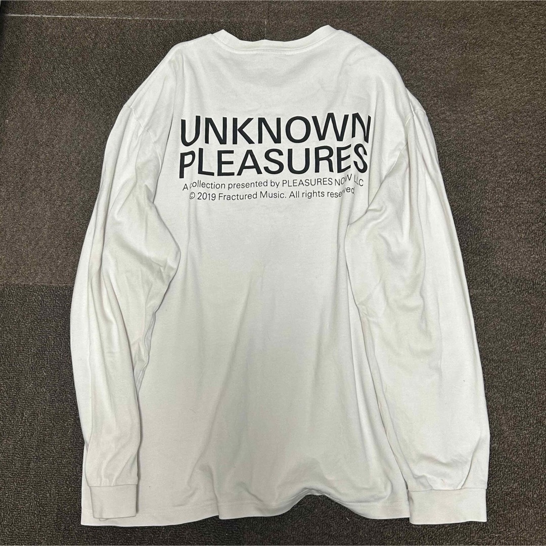 PLEASURES(プレジャー)のPleasures ジョイディヴィジョン プリント ロンT 長袖 カットソー  メンズのトップス(Tシャツ/カットソー(七分/長袖))の商品写真