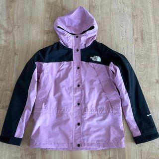 ザノースフェイス(THE NORTH FACE)のTHE NORTH FACE マウンテンライトジャケット(ナイロンジャケット)