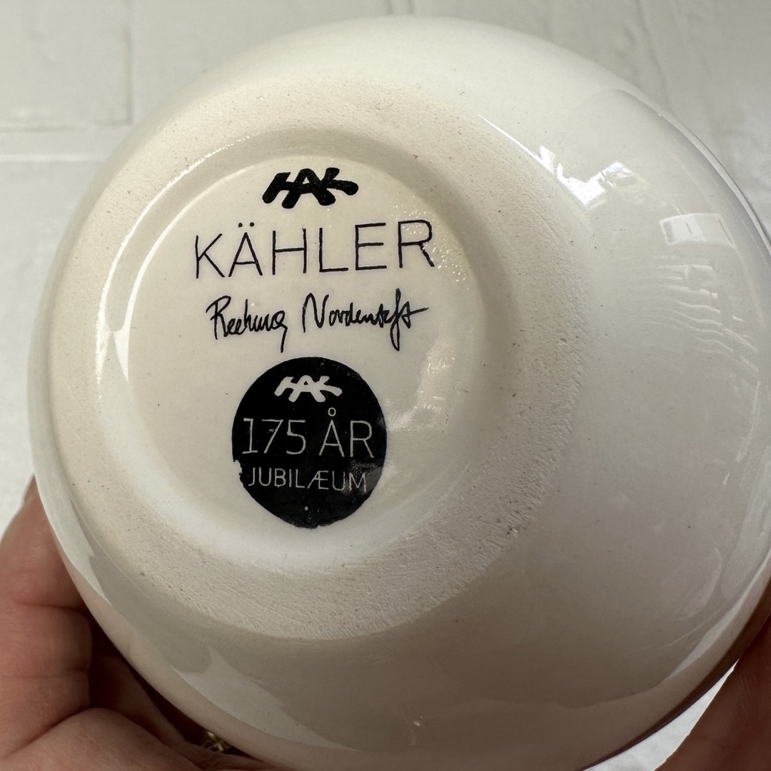Kahler(ケーラー)の限定 新品 未開封 Sサイズ ケーラー オマジオ ベース  ブラス 限定 完売 インテリア/住まい/日用品のインテリア小物(花瓶)の商品写真